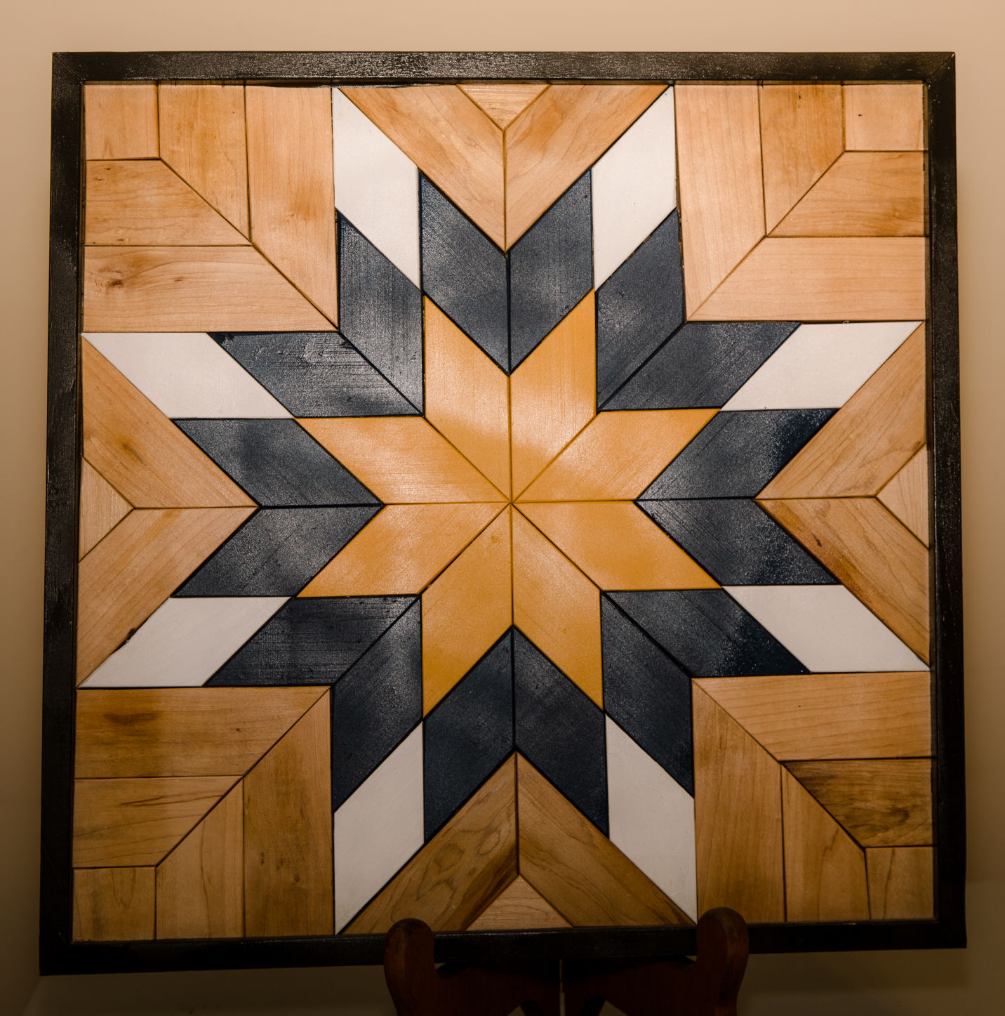 Wooden mosaic barn quilt by Carl Cottingham